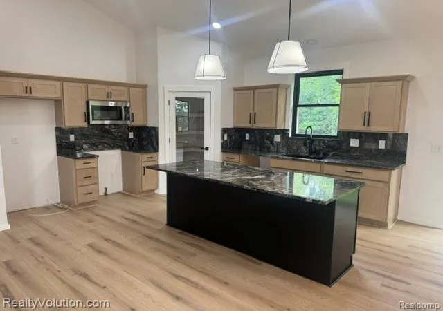 Photo 4 of Single family home for sale at 7260 Newark Rd, Imlay City, MI 48444 | MLS# 20261055530 | Listing updated on 2026-07-22