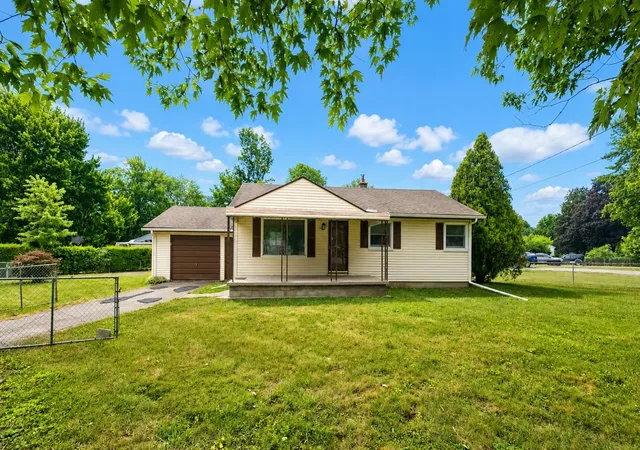 1st image of 4126 N Belsay Rd, Flint, MI 48506 | MLS# 5050215381