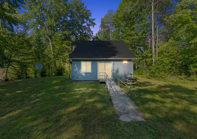 21st image of 16698 220th Ave, Big Rapids, MI 49307 | MLS# 72026036986
