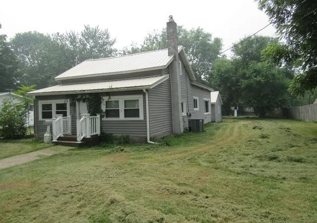 1st image of 126 Cutter Ave, Coldwater, MI 49036 | MLS# 68026036993