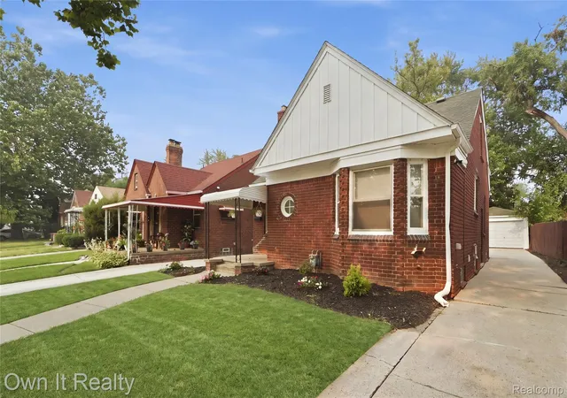 Photo 3 of Single family home for sale at 16748 Saint Marys St, Detroit, MI 48235 | MLS# 20261055543 | Listing updated on 2026-08-29