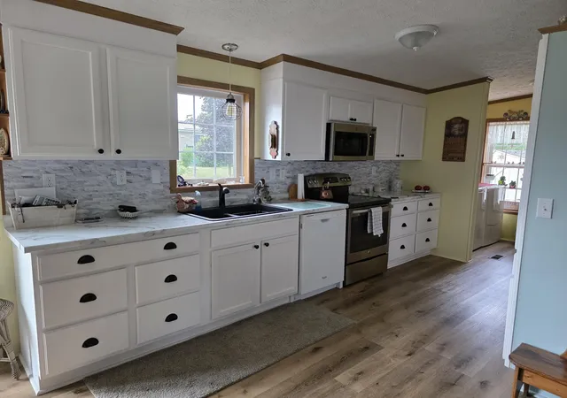 3rd image of 1402 Westwind Ln, Fremont, MI 49412 | MLS# 72026036998