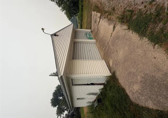 4th image of 35 E Filion Rd, Filion, MI 48432 | MLS# 20261055553