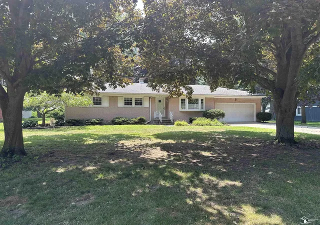 Photo 1 of Sale Pending at 53 Calvin St, Monroe, MI 48162 | MLS# 57050215385 | Listing updated on 2026-08-25
