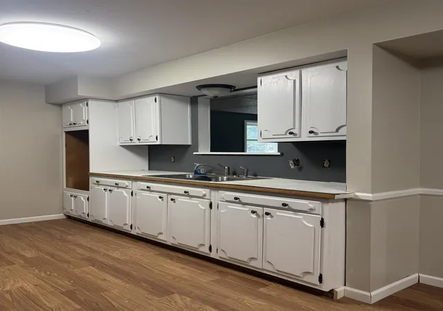 Photo 4 of Single family home for sale at 4442 Cherrytree Ln, Flint, MI 48507 | MLS# 5050215392 | Listing updated on 2026-09-09