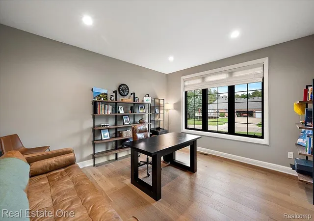 Photo 3 of Single family home for sale at 1721 Royal Birkdale Dr, Oxford, MI 48371 | MLS# 20261055570 | Listing updated on 2026-10-05