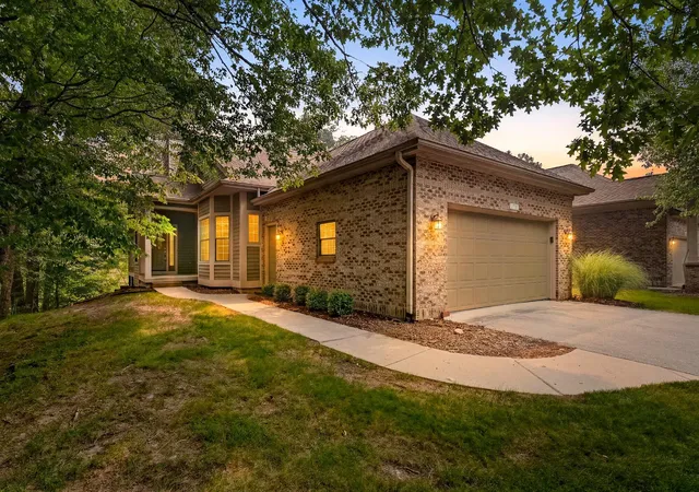 1st image of 1718 Big Timber Ct Ne, Grand Rapids, MI 49505 | MLS# 66026037021