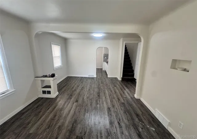 Photo 3 of Single family home for sale at 4025 18th Street, Ecorse, MI 48229 | MLS# 20261055599 | Listing updated on 2026-10-02