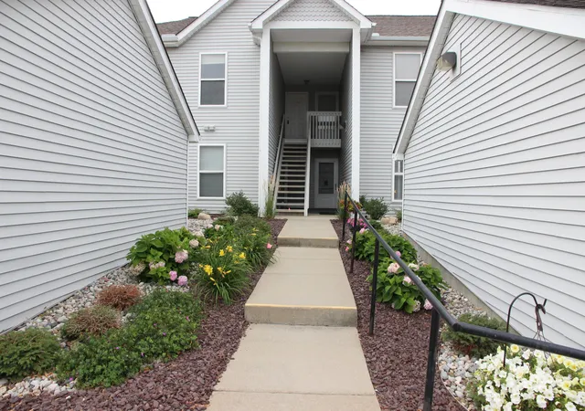 Photo 1 of Condo for sale at 1774 Weatherstone Dr, Ann Arbor, MI 48108 | MLS# 81026037032 | Listing updated on 2026-08-20