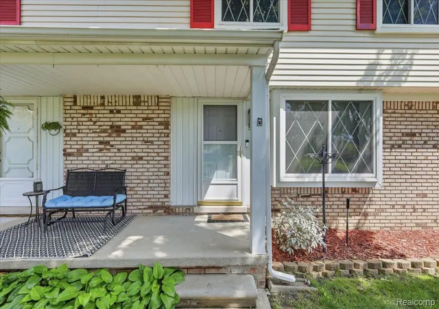 Listing Photo 3 - Condo for sale in building located at 51142 S Foster Rd, New Baltimore, MI 48047 - Unit #11