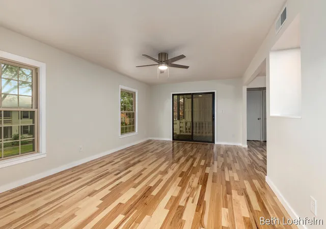 Photo 3 of Condo for sale at 2551 Abbington Dr Se, Grand Rapids, MI 49506 | MLS# 65026037056 | Listing updated on 2026-10-07