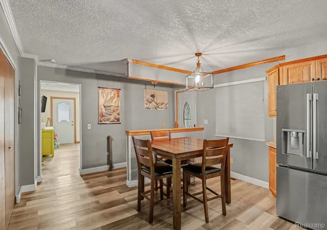5th image of 4425 Crampton Cir, Flint, MI 48506 | MLS# 20261055643