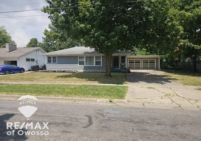 Photo 1 of Single family home for sale at 519 Moore St, Owosso, MI 48867 | MLS# 60050215423 | Listing updated on 2026-08-24