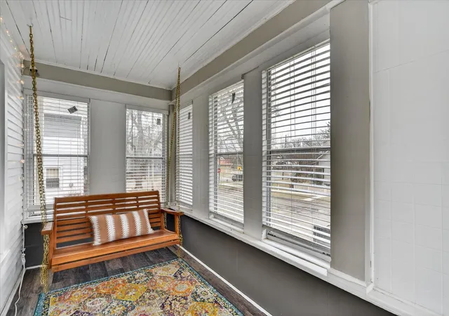 Photo 4 of Single family home for sale at 406 Garfield St, Jackson, MI 49203 | MLS# 81026037067 | Listing updated on 2026-09-13