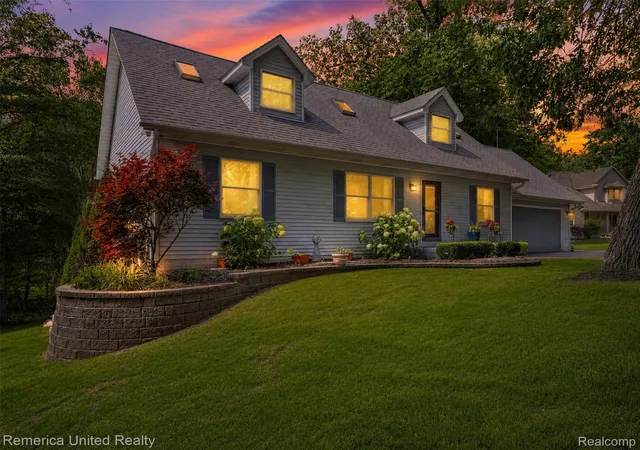 Photo 1 of Sale Pending at 11922 Cody Crk Ct, South Lyon, MI 48178 | MLS# 20261055651 | Listing updated on 2026-09-13