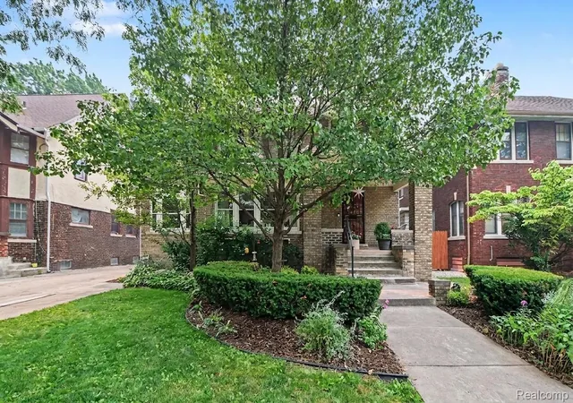 Photo 2 of Single family home for sale at 1485 Chicago Blvd, Detroit, MI 48206 | MLS# 20261055675 | Listing updated on 2026-09-13