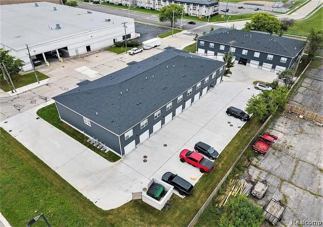 13th image of 1251 E Woodward Heights Blvd, Hazel Park, MI 48030 | MLS# 20261055690