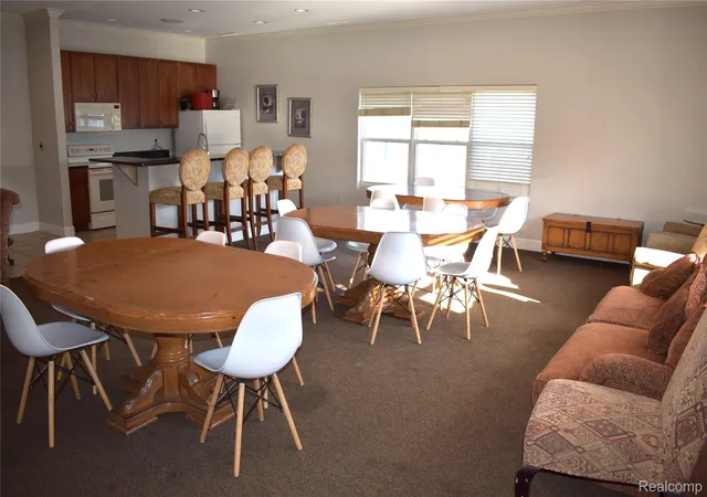 2nd image of 1870 Axtell Dr #6, Troy, MI 48084 | MLS# 20261055727