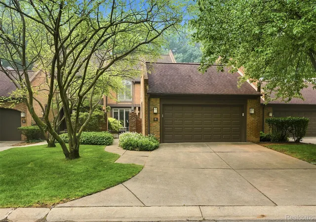 1st image of 5 Timberlane Ct, Dearborn, MI 48126