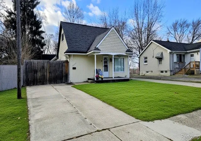 Photo 2 of Single family home for sale at 24653 Eureka Ave, Warren, MI 48091 | MLS# 20261055741 | Listing updated on 2026-08-19