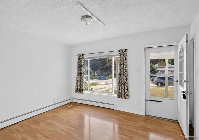 Photo 4 of Single family home for sale at 24653 Eureka Ave, Warren, MI 48091 | MLS# 20261055741 | Listing updated on 2026-09-30