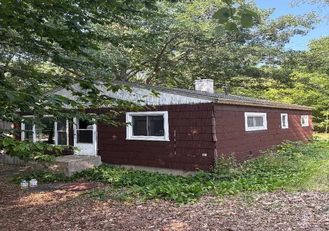 Single family home for sale at 14420 Roosevelt Rd, Mecosta, MI 49332 | MLS# 72026037111