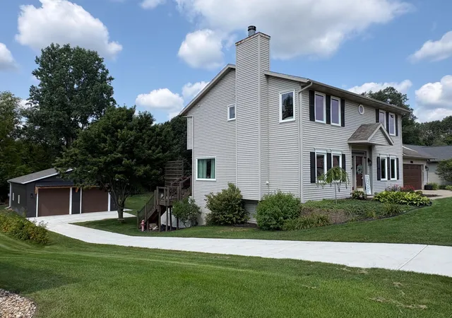 1st image of 1694 Leisure Ct, Dorr, MI 49323 | MLS# 65026037115