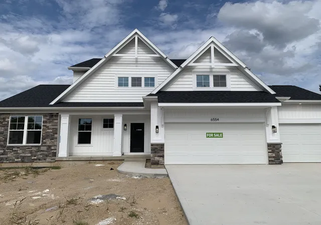 Photo 1 of Sale Pending at 6554 Ravine Point Dr Ne, Rockford, MI 49341 | MLS# 65026037118 | Listing updated on 2026-09-11