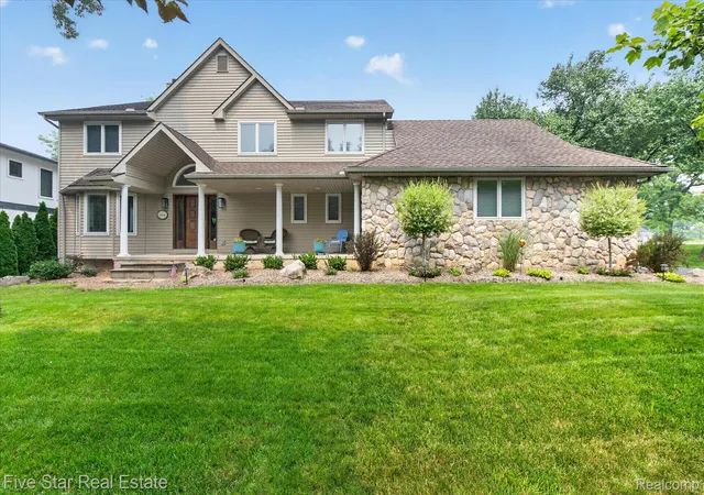 2nd image of 3556 Shady Beach Blvd, Orchard Lake, MI 48324 | MLS# 20261055750