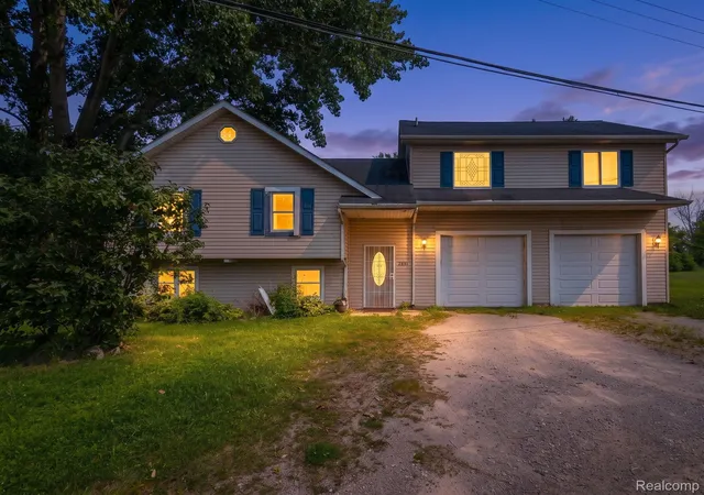 Photo 1 of Sale Pending at 36009 Dan St, Rockwood, MI 48173 | MLS# 20261055752 | Listing updated on 2026-08-03