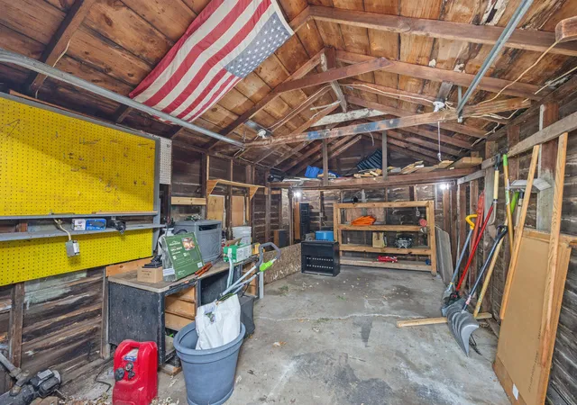 34th image of 1628 Pennoyer Ave, Grand Haven, MI 49417 | MLS# 65026037124
