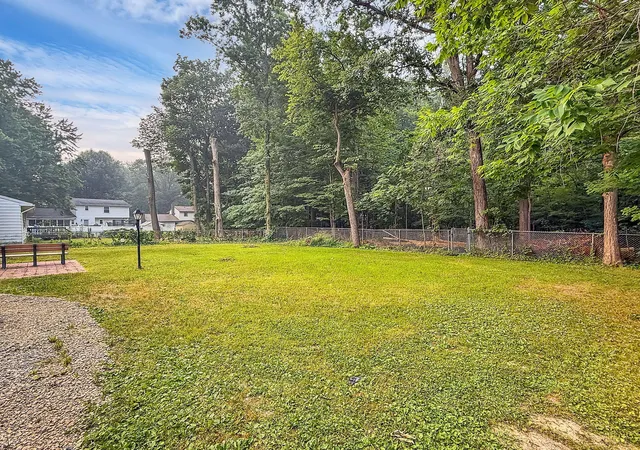 5th image of 3417 Ginger Snap Ln, Lansing, MI 48911 | MLS# 65026037125