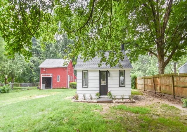 1st image of 66 Smith St, Coldwater, MI 49036 | MLS# 62026037134