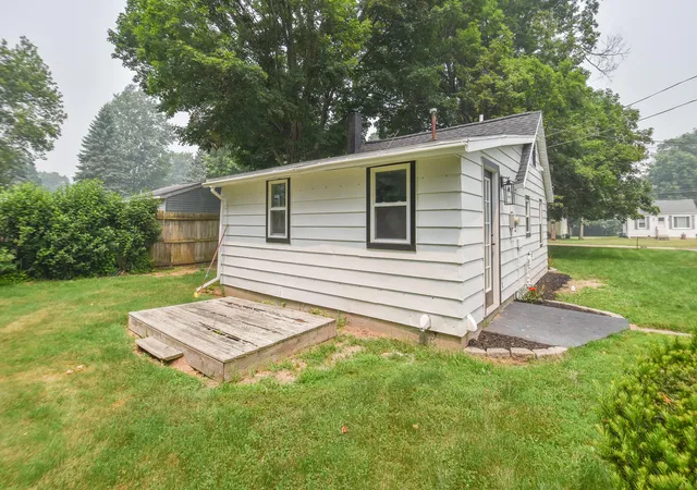 2nd image of 66 Smith St, Coldwater, MI 49036 | MLS# 62026037134