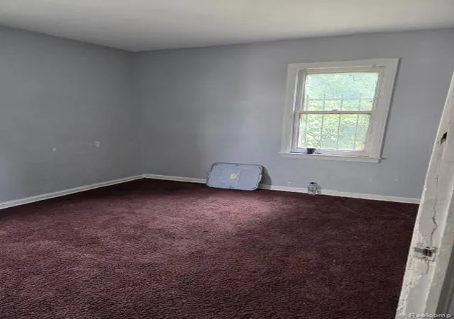 Photo 3 of Single family home for sale at 9130 Winthrop St, Detroit, MI 48228 | MLS# 20261055783 | Listing updated on 2026-07-22