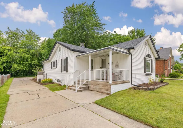 Photo 1 of Single family home for sale at 29719 Maplegrove St, Saint Clair Shores, MI 48082 | MLS# 58050215469 | Listing updated on 2026-07-20