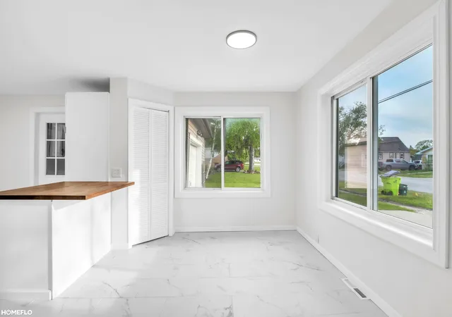 Photo 5 of Single family home for sale at 517 Rhodes St, Pinconning, MI 48650 | MLS# 61050215470 | Listing updated on 2026-09-02