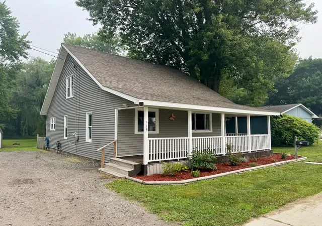 1st image of 518 W Belle Ave, Saint Charles, MI 48655 | MLS# 5050215480