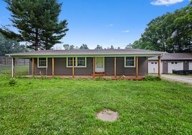 Photo 2 of Single family home for sale at 5523 S Lake Pleasant Rd, Osseo, MI 49266 | MLS# 53026037152 | Listing updated on 2026-09-17