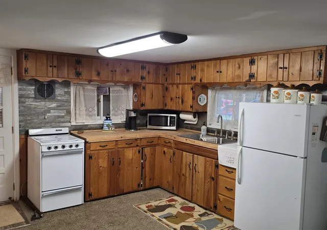 2nd image of 6302 Loud Dr, Oscoda, MI 48750 | MLS# 77080071257