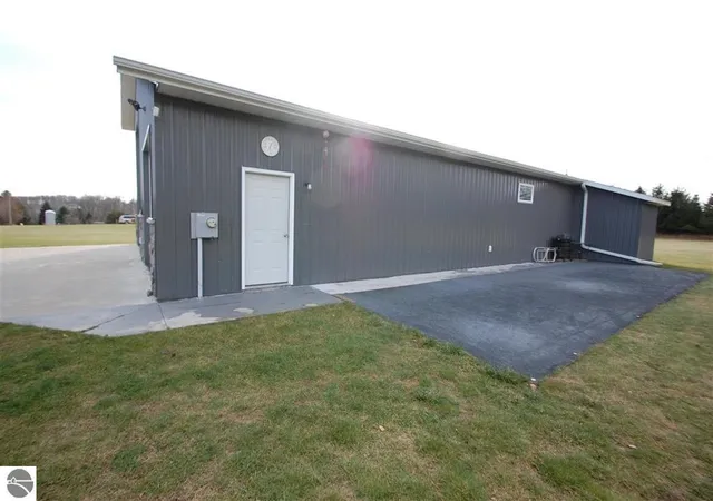 2nd image of 3380 Bella Dr, West Branch, MI 48661 | MLS# 77080071260