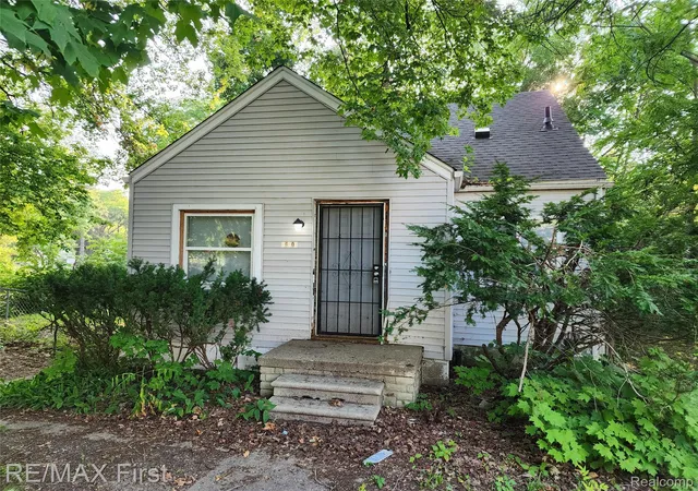 Photo 1 of Single family home for sale at 16101 Bramell St, Detroit, MI 48219 | MLS# 20261055839 | Listing updated on 2026-09-15