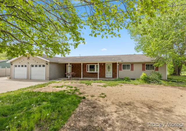 3rd image of 1910 Waterview Wy, Crystal, MI 48818 | MLS# 65026037194