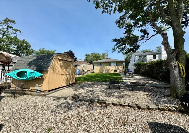 Photo 3 of Single family home for sale at 30066 Bayview Dr, Gibraltar, MI 48173 | MLS# 20261055918 | Listing updated on 2026-07-29
