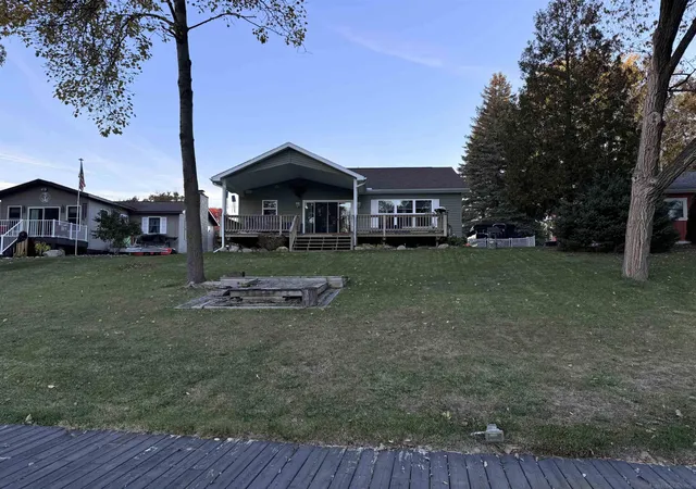 2nd image of 3152 Brier Ln, Surrey Township Clare, MI 48622 | MLS# 58050215514