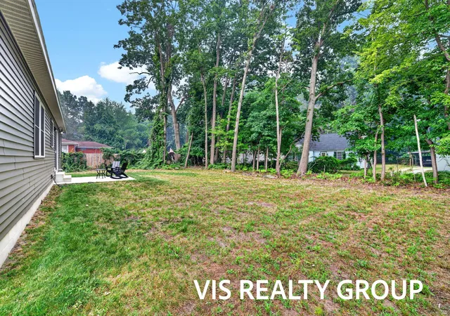Photo 2 of Single family home for sale at 3685 Waalkes St, Norton Shores, MI 49444 | MLS# 71026037212 | Listing updated on 2026-09-18