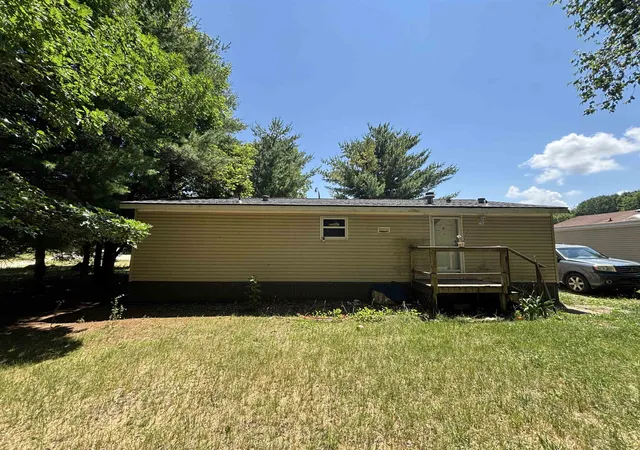 2nd image of 2237 Ranae St, Croswell, MI 48422 | MLS# 58050215515