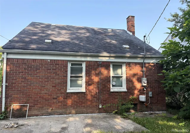 Photo 2 of Single family home for sale at 19674 Irvington St, Highland Park, MI 48203 | MLS# 20261055949 | Listing updated on 2026-08-24