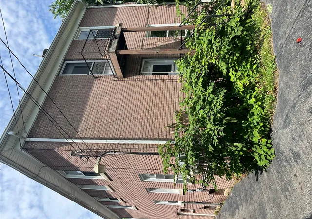 Photo 3 of Multi family home for sale at 156 Mark Ave, Pontiac, MI 48341 | MLS# 20261055966 | Listing updated on 2026-09-08