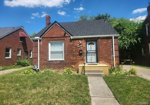 Photo 1 of Single family home for sale at 19552 Hamburg St, Detroit, MI 48205 | MLS# 20261056009 | Listing updated on 2026-07-27